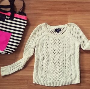 Wool blend cable knit sweater!